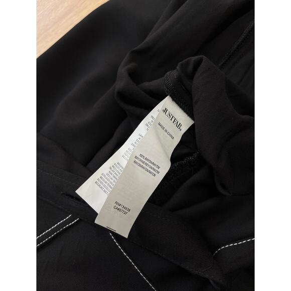 NWT JustFab Black White Contrast Stitch Workwear Corpcore Jumpsuit Size XS - Picture 12 of 12